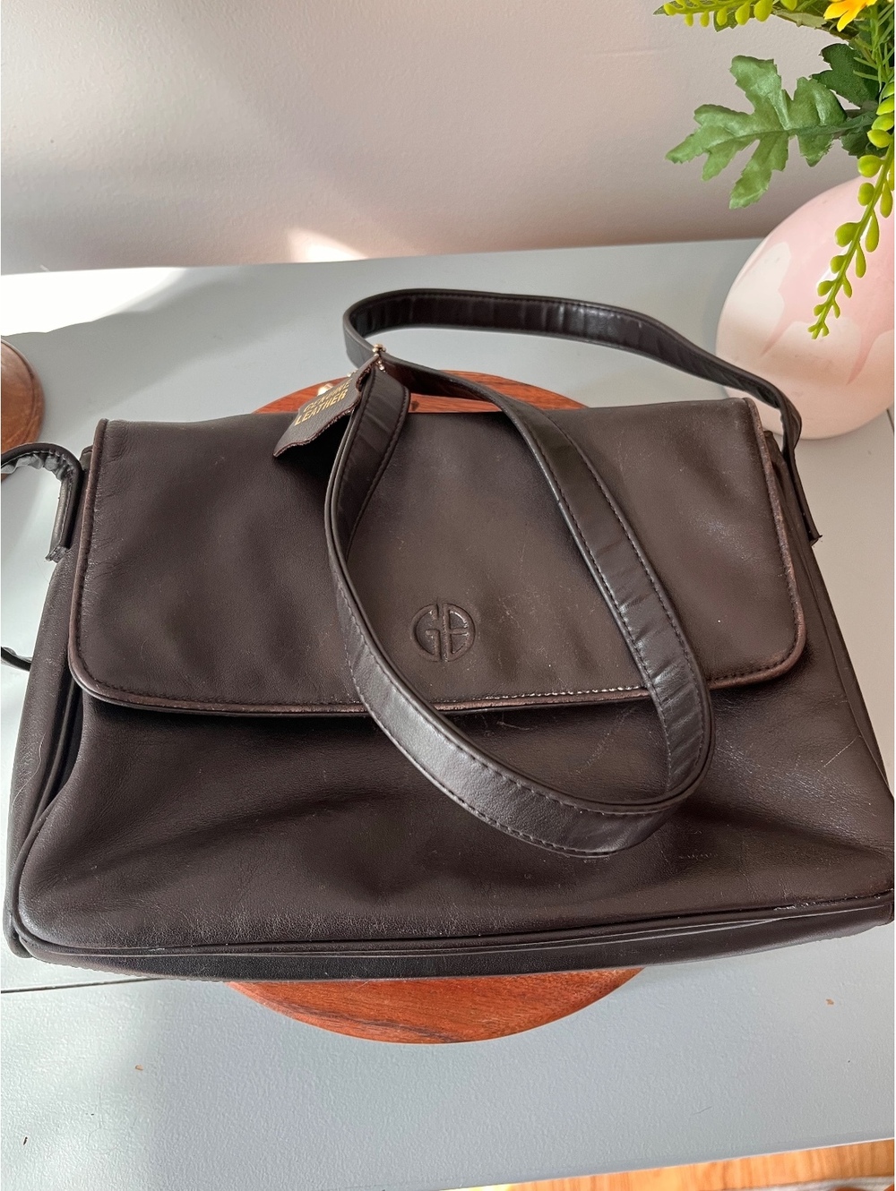 Vintage Giani Bernini Black Genuine Leather Shoulder Bag Flap Embossed Logo